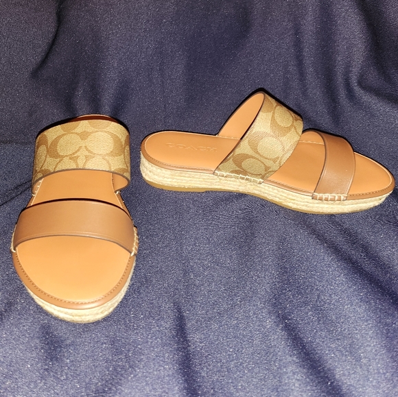 Coach Sandals - Picture 2 of 6